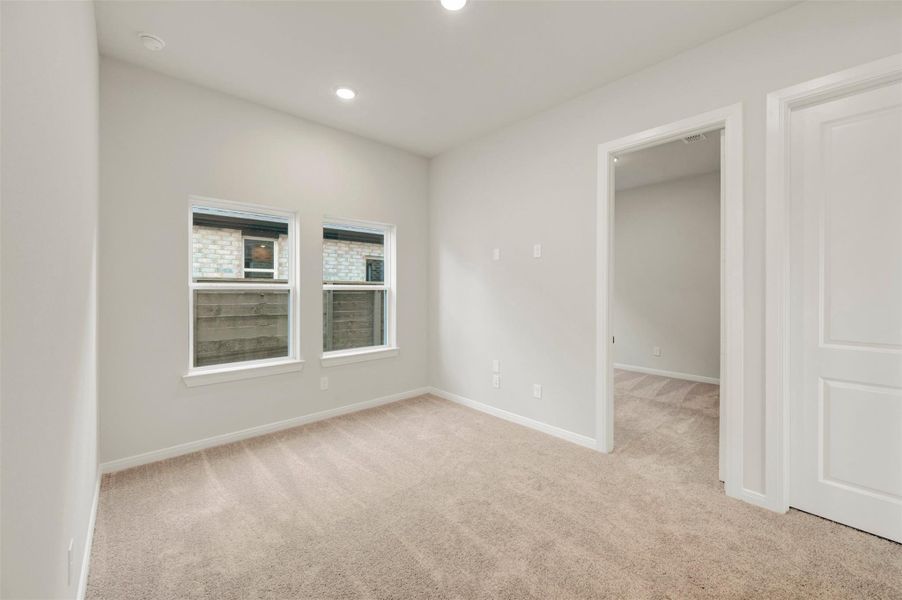 Spacious, unfurnished interior of a new home in Legacy - Retreat Collection, League City (Image 24).