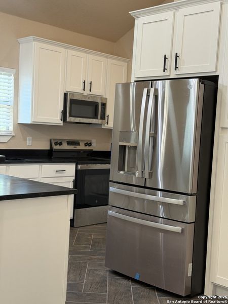 Close-up of interior finishes inside a home in , San Antonio (Image 8).