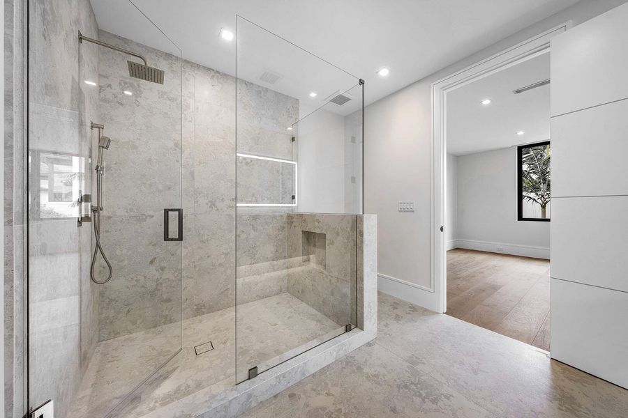 191_Coconut_Palm_Road_75