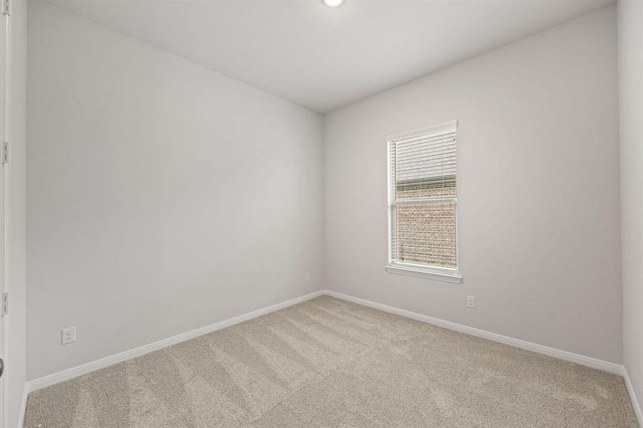 16-web-or-mls-1426-red-clover-ave