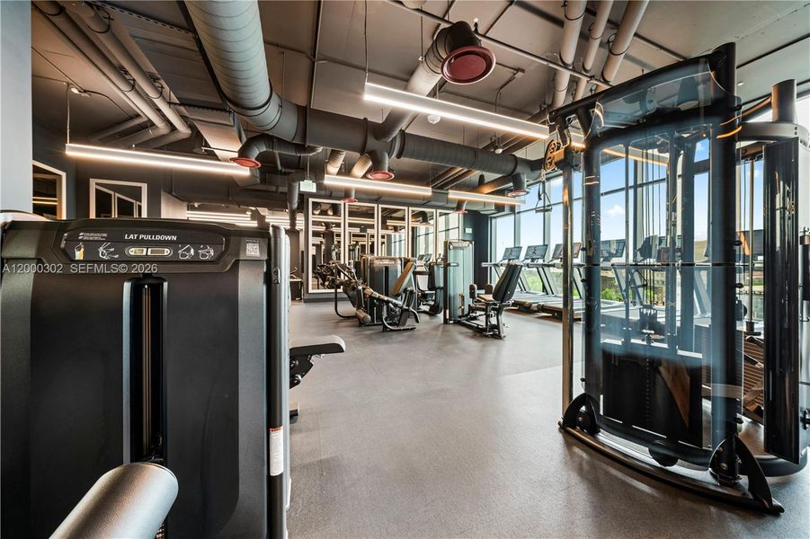 Community amenities in , Miami (Image 25).