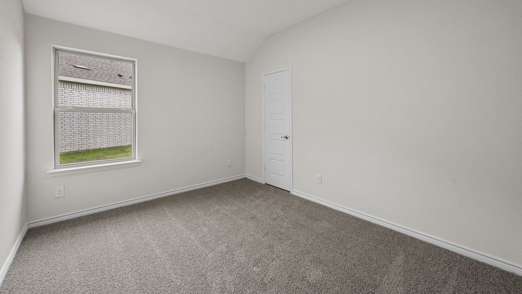 Spacious, unfurnished interior of a new home in Elevon, Lavon (Image 28).