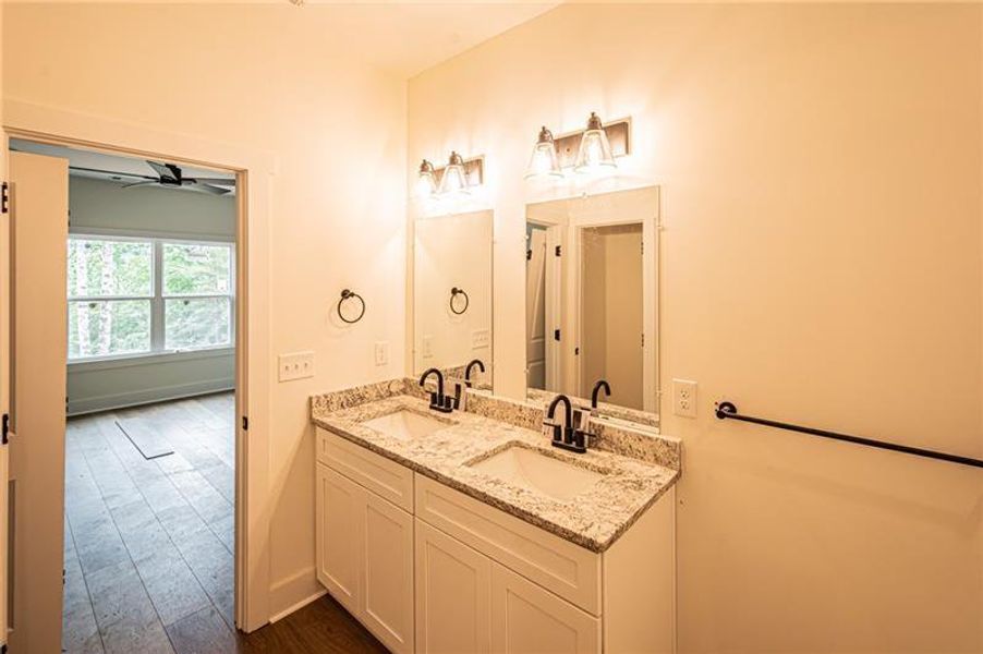 Furnished interior view inside a new home in , Dahlonega (Image 9).
