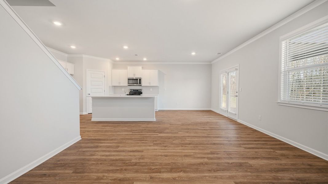 Spacious, unfurnished interior of a new home in Poplar Preserve, Newnan (Image 20).