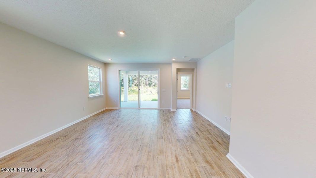 Spacious, unfurnished interior of a new home in RiverTown - Forest, St. Johns (Image 8).
