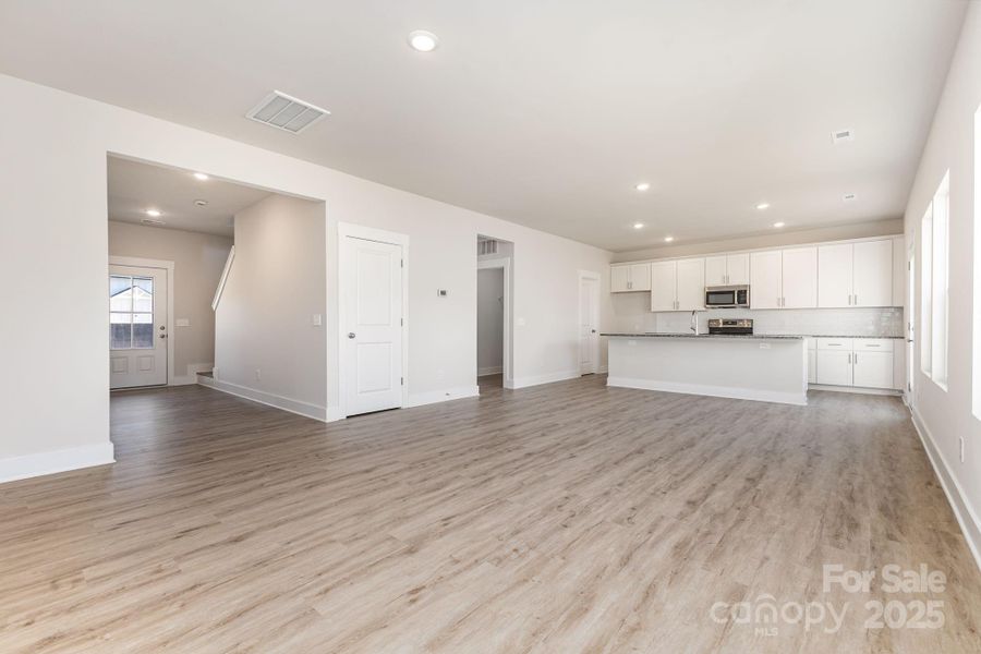 Spacious, unfurnished interior of a new home in , Mooresville (Image 16).