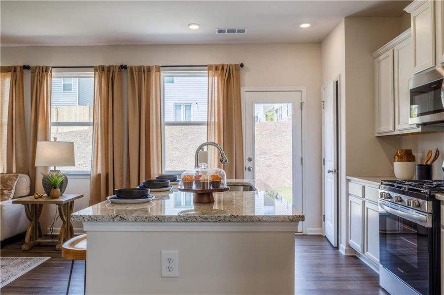 Furnished interior view inside a new home in Enclave at Dawson Forest, Dawsonville (Image 6). Furnished interior view inside a new home in Enclave at Dawson Forest, Dawsonville (Image 6).