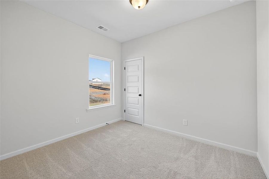 Spacious, unfurnished interior of a new home in Kingston Park, Kingston (Image 31).