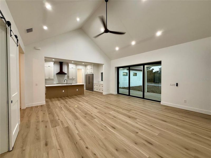 Spacious, unfurnished interior of a new home in , Punta Gorda (Image 20).