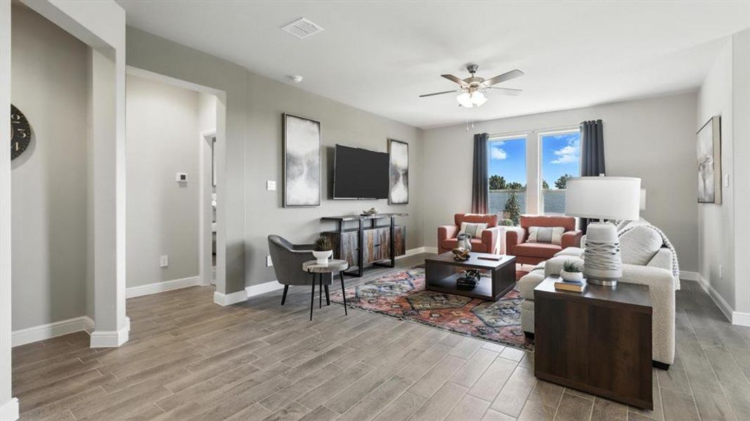 Furnished interior view inside a new home in Bella Vista, Granbury (Image 12).
