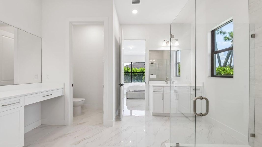 Owner's Bath