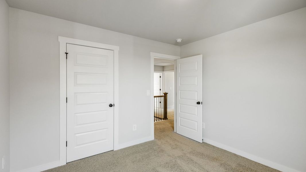 Spacious, unfurnished interior of a new home in Reserve at Hickory Ridge, Columbia (Image 54).