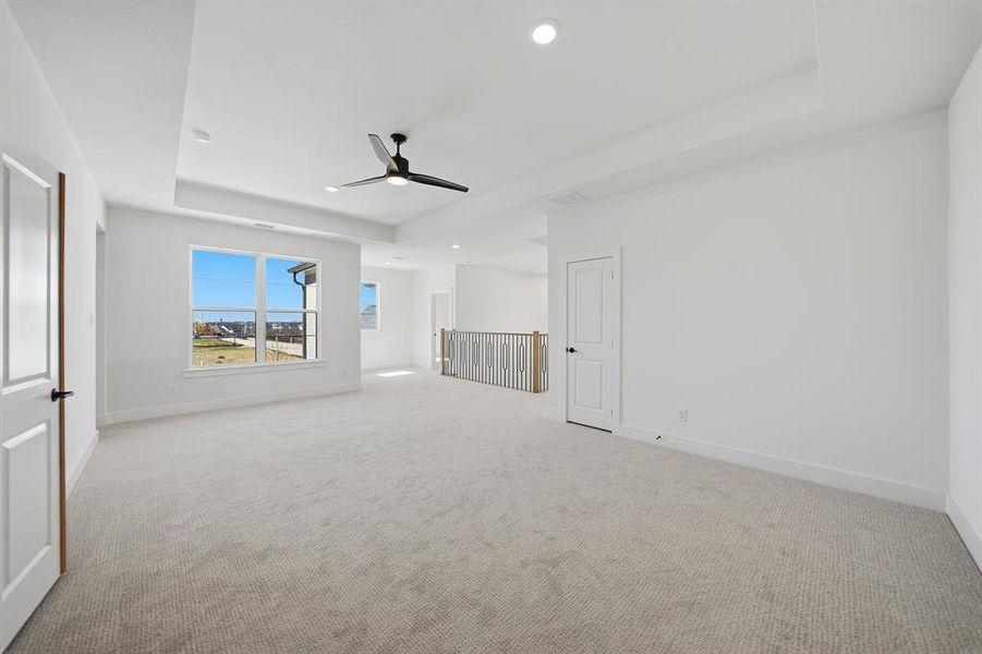 Spacious, unfurnished interior of a new home in , Prosper (Image 27).