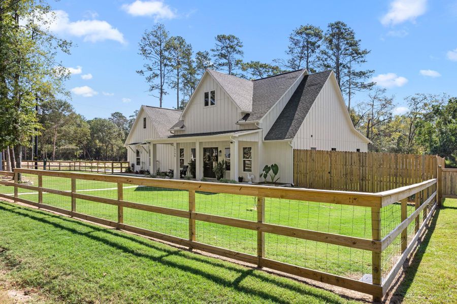 Image 28 of a home in . Image 28 of a home in .