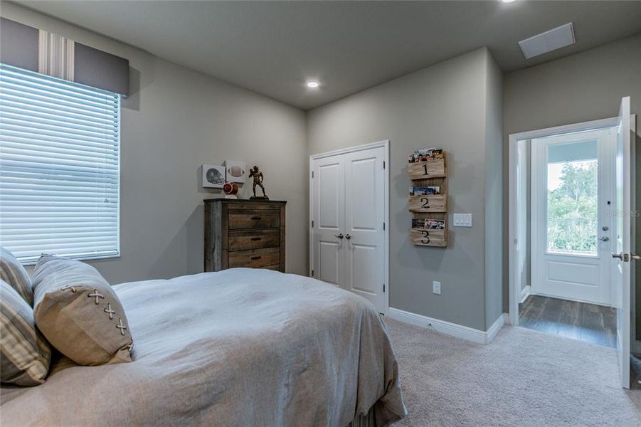 Furnished interior view inside a new home in , Tarpon Springs (Image 26).