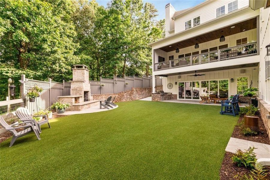 Exterior details and patio area of a home in , Gainesville (Image 27).