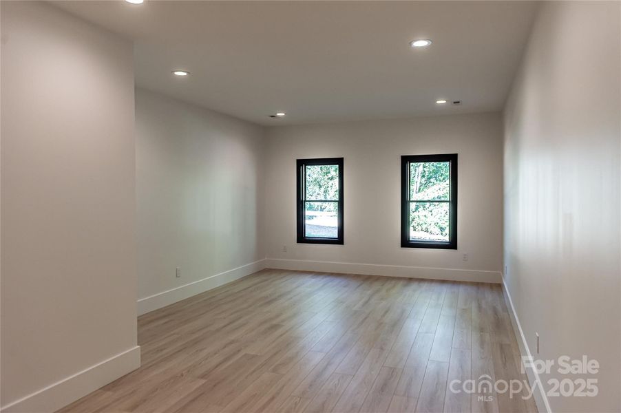Spacious, unfurnished interior of a new home in , Hickory (Image 35).