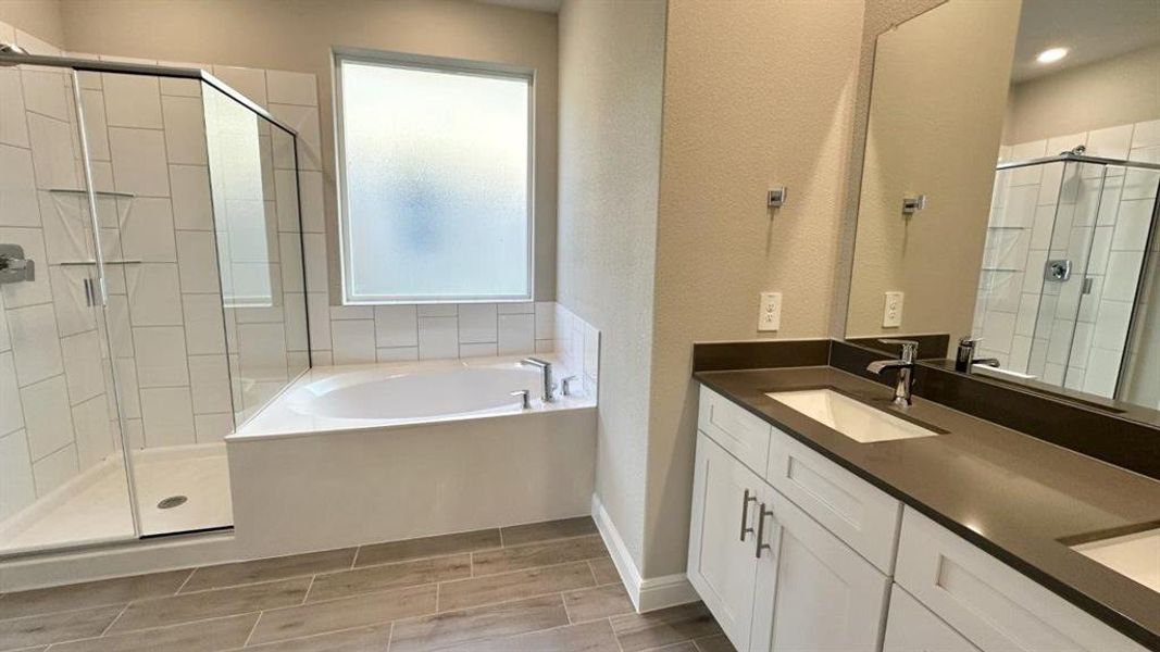 Furnished interior view inside a new home in Rock Creek Ranch, Fort Worth (Image 7).