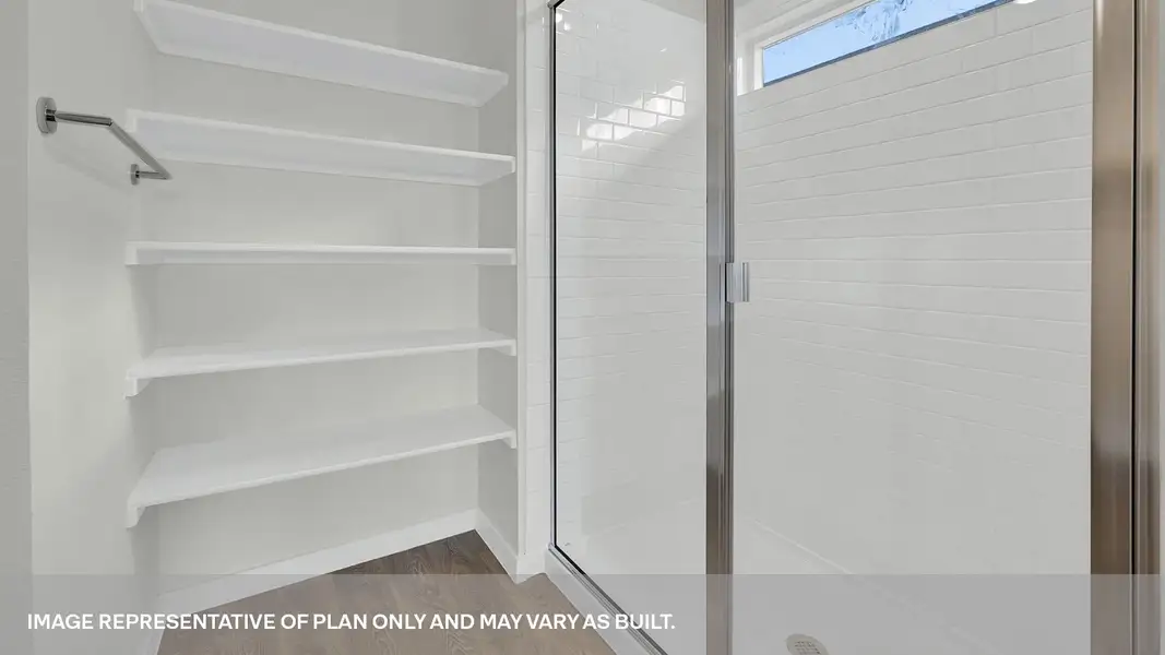 Representative interior finishes for a home built from the The Caroline by D.R. Horton in Mayfair, New Braunfels (Image 10).