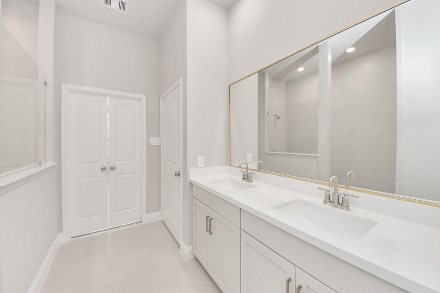 Furnished interior view inside a new home in Gatherings® at Chambers Creek: Duets Collection, Willis (Image 5). Furnished interior view inside a new home in Gatherings® at Chambers Creek: Duets Collection, Willis (Image 5).