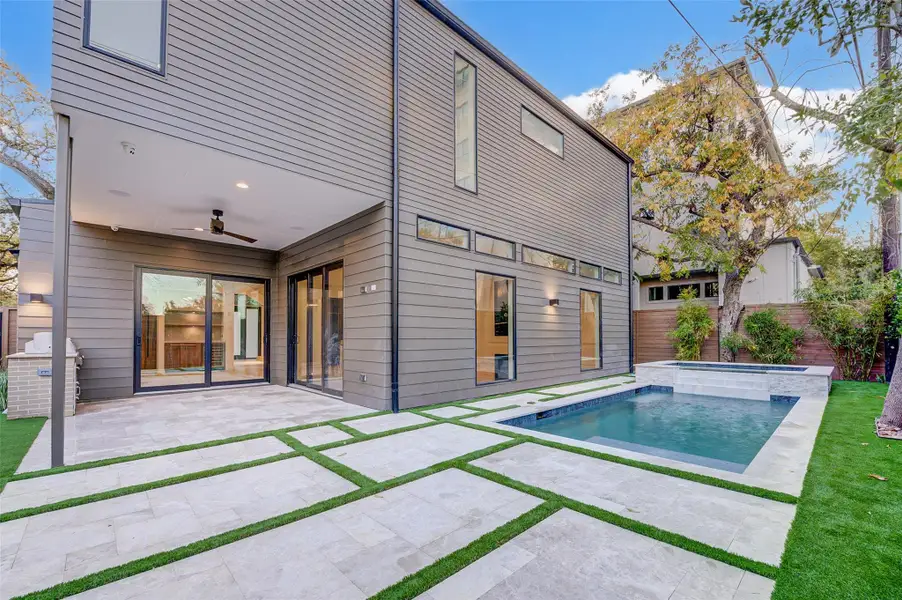 Representative photo of a previously completed home by the same builder. Actual home, colors, finishes, features, and selections may vary. Representative photo of a previously completed home by the same builder. Actual home, colors, finishes, features, and selections may vary.