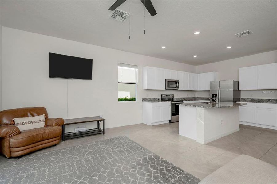 Furnished interior view inside a new home in , Land O' Lakes (Image 9).