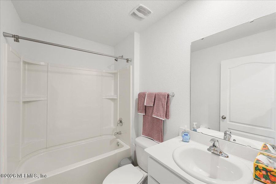 Furnished interior view inside a new home in , Green Cove Springs (Image 10).