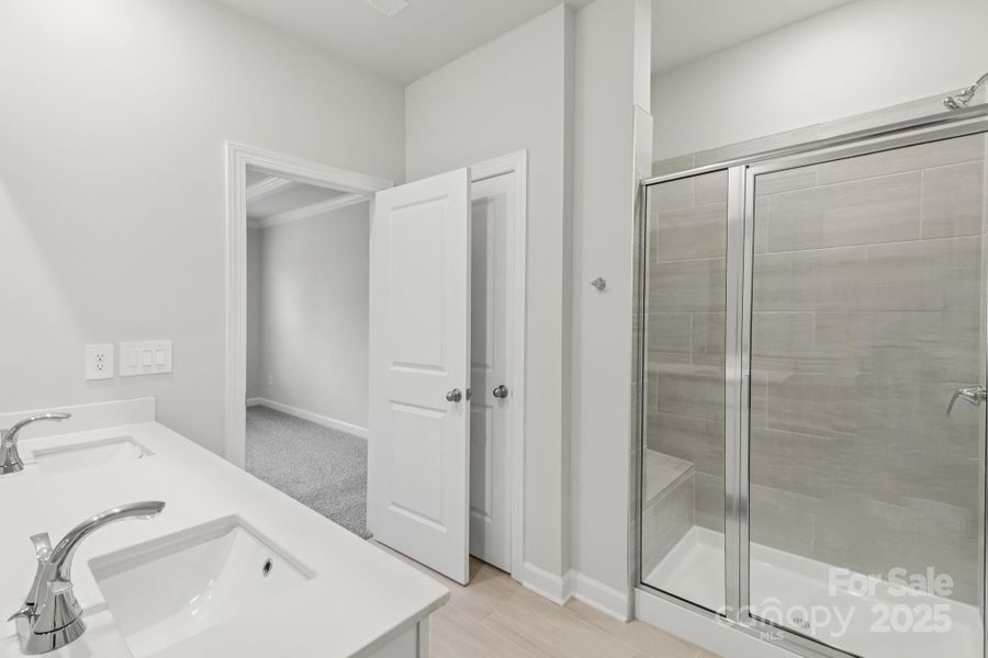 Photo is not of the actual home but is an inspirational photo of builder’s model home and may depict options, furnishings, and/or decorator features that are not included.