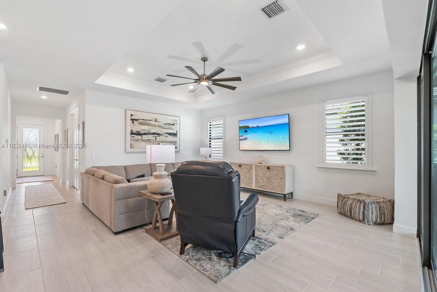 Furnished interior view inside a new home in Del Webb Naples, Ave Maria (Image 16).