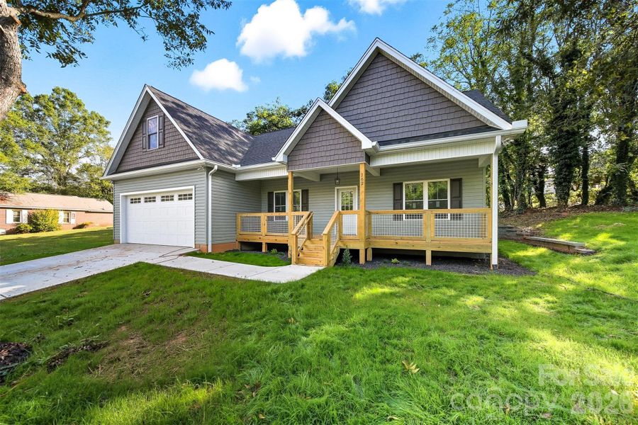 Exterior details and patio area of a home in , Taylorsville (Image 4).