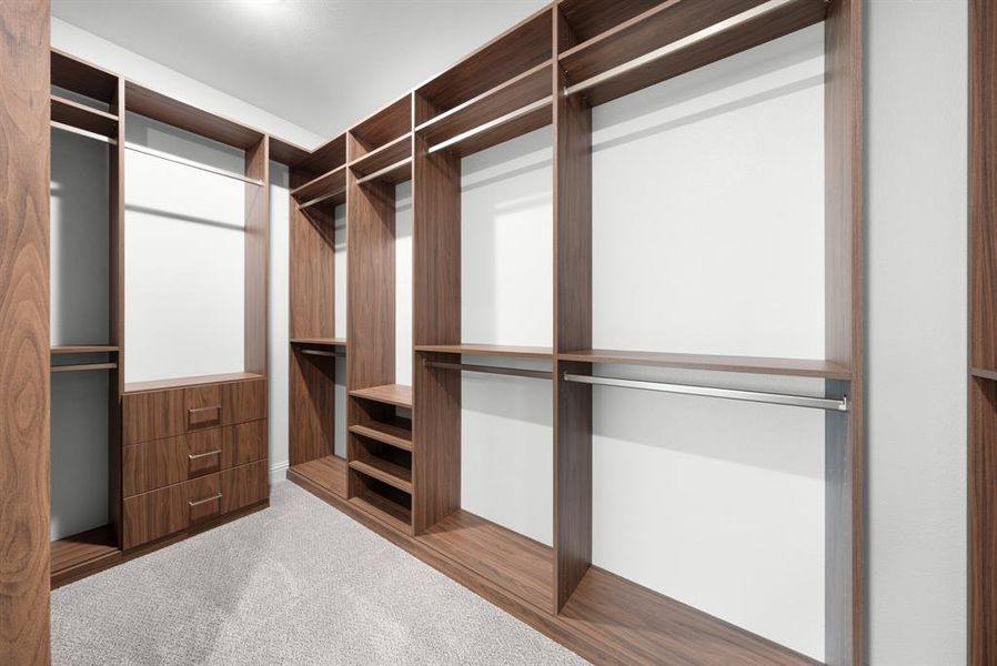 Image 28 of a home in Creekview Farms.