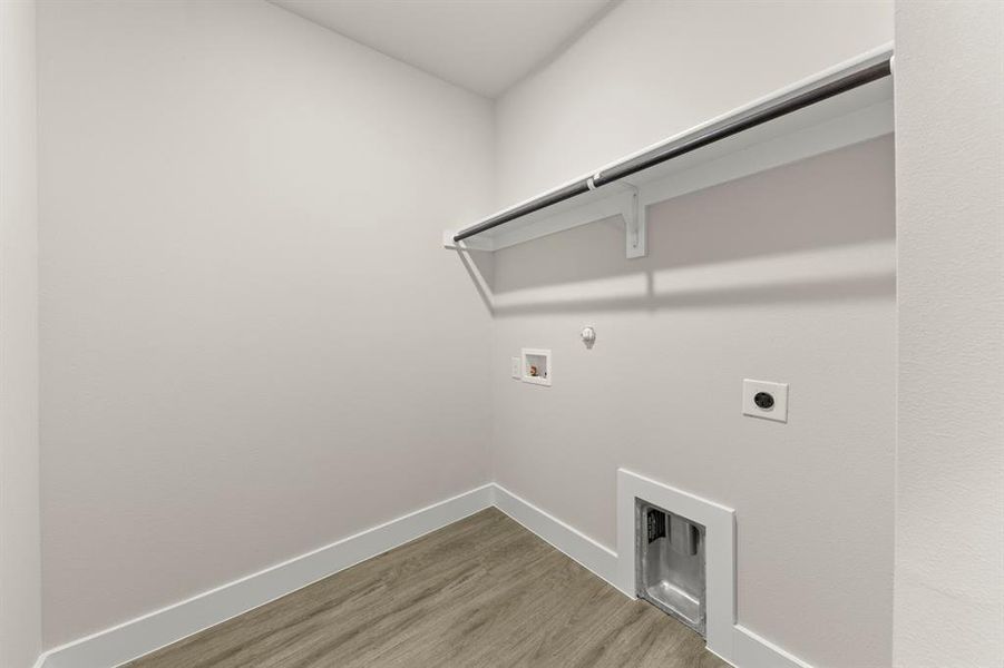 05. 748 Wilderness - Utility 05. 748 Wilderness - Utility