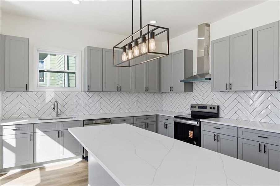 Furnished interior view inside a new home in , Atlanta (Image 12).