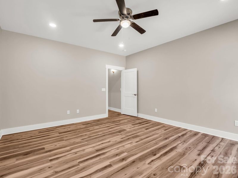 Spacious, unfurnished interior of a new home in , Morganton (Image 29).