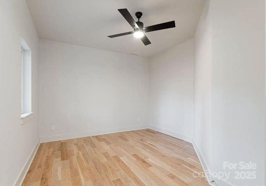 Spacious, unfurnished interior of a new home in , Asheville (Image 22).