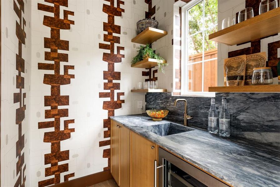 Furnished interior view inside a new home in , Dallas (Image 28). Furnished interior view inside a new home in , Dallas (Image 28).