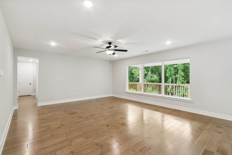 The Ransdall - Living Room