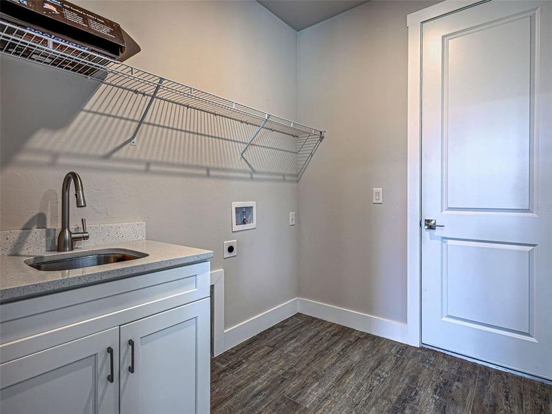 Spacious, unfurnished interior of a new home in , Port Charlotte (Image 43).