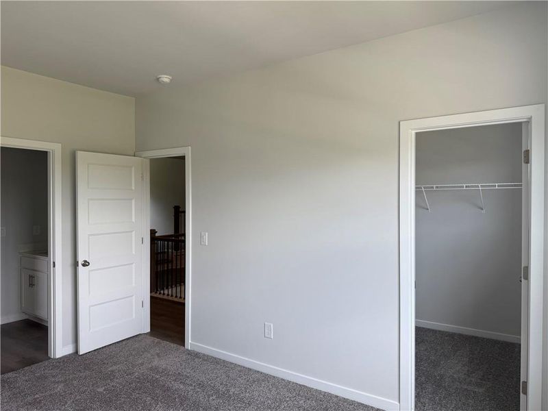 Spacious, unfurnished interior of a new home in Rosewood Lake Estates, Hoschton (Image 28). Spacious, unfurnished interior of a new home in Rosewood Lake Estates, Hoschton (Image 28).