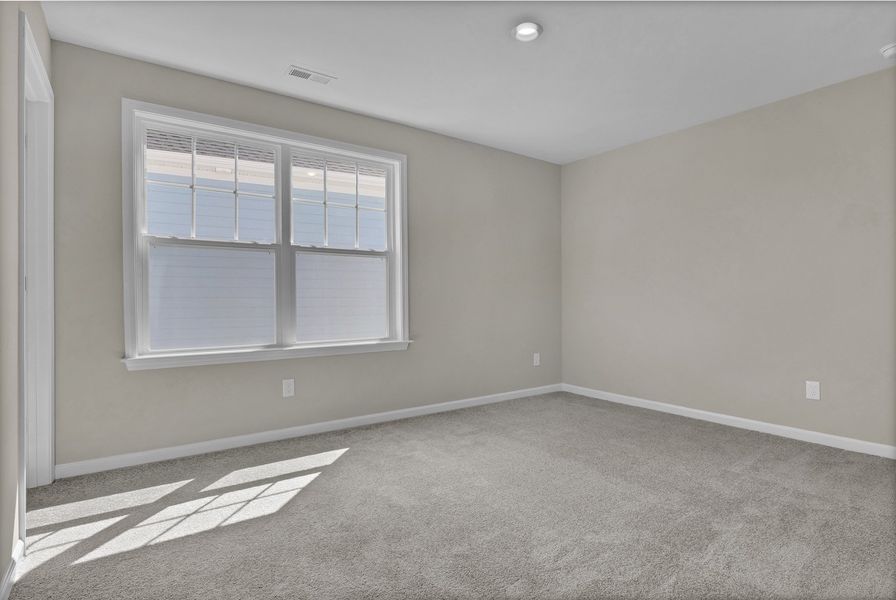 Spacious, unfurnished interior of a new home in Grand Park, Leland (Image 31).