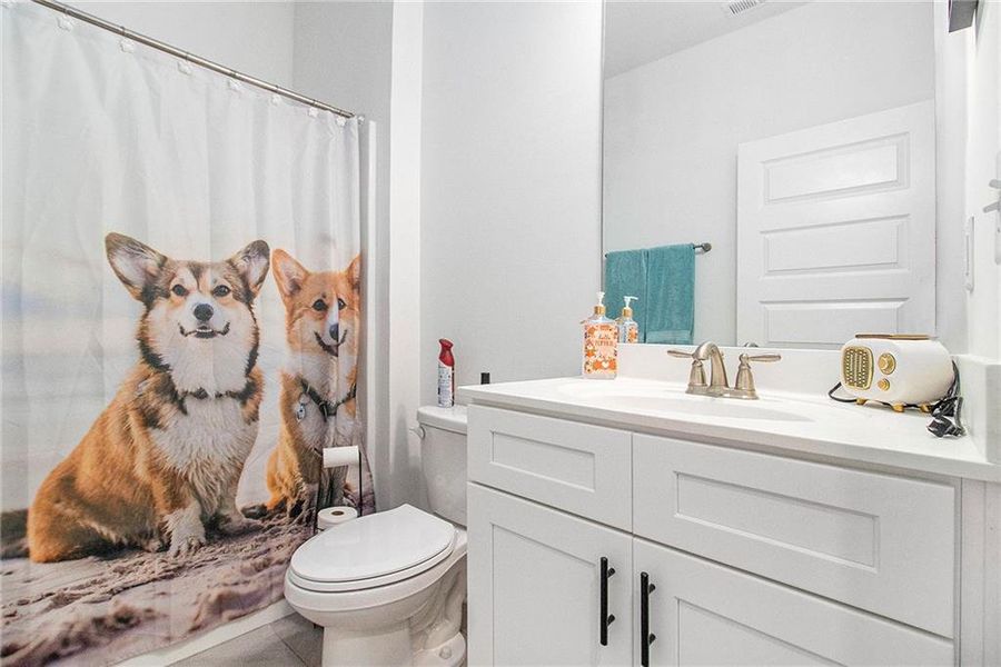 Furnished interior view inside a new home in , Senoia (Image 30).