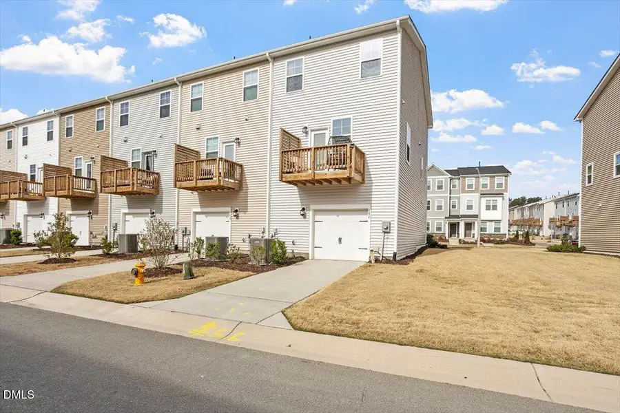 07-156 Sweet Lilac Wy [2889892]_07