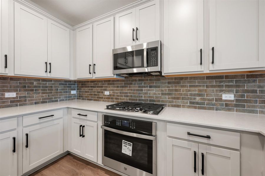 Furnished interior view inside a new home in Patterson Ranch, Georgetown (Image 10).