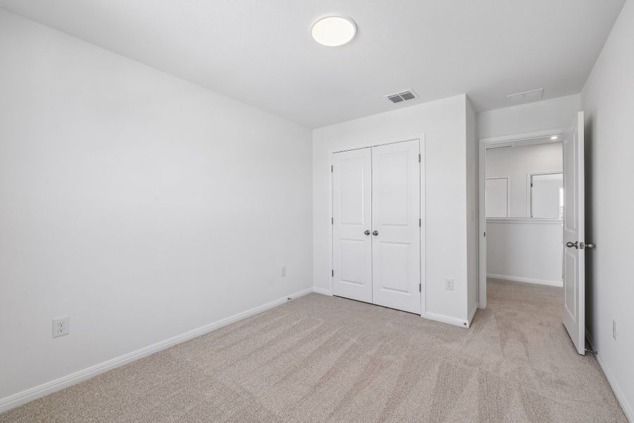 Spacious, unfurnished interior of a new home in Porter Country, Buda (Image 19). Spacious, unfurnished interior of a new home in Porter Country, Buda (Image 19).