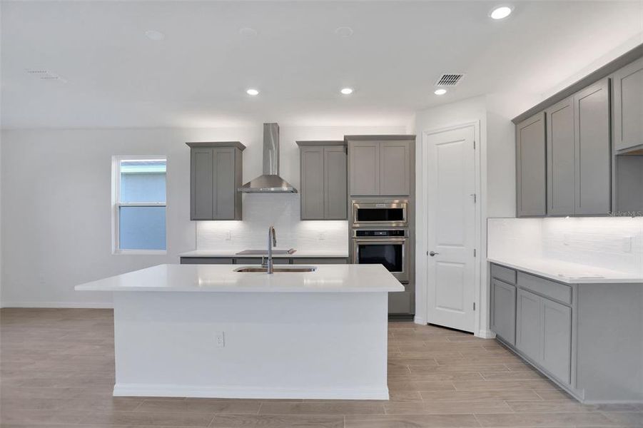 Furnished interior view inside a new home in Turnleaf, Punta Gorda (Image 14).