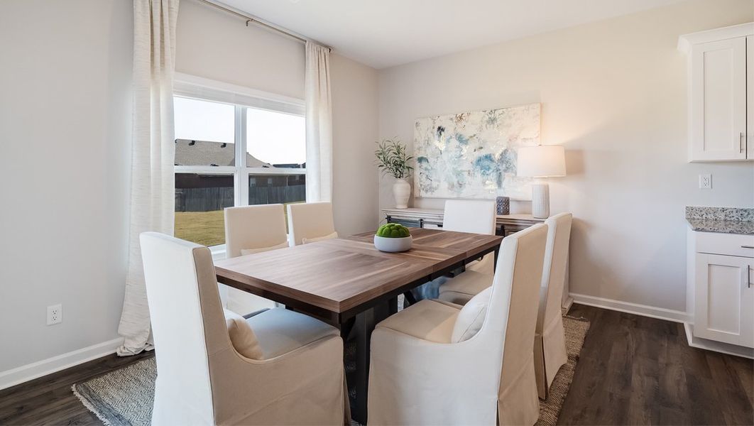 Representative furnished interior of a home built from the CAIRN by D.R. Horton in Riverwood Gardens, Oakland (Image 14).