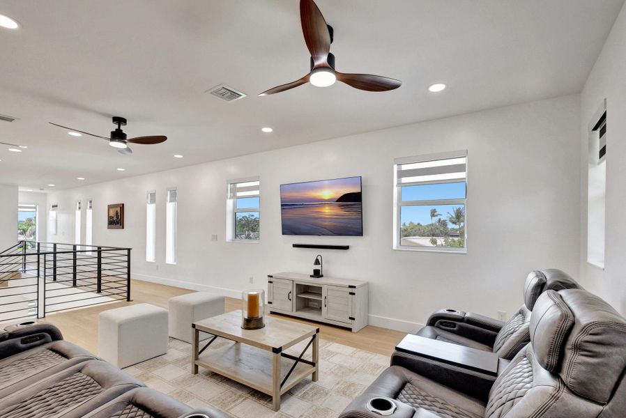 Furnished interior view inside a new home in , North Palm Beach (Image 61). Furnished interior view inside a new home in , North Palm Beach (Image 61).