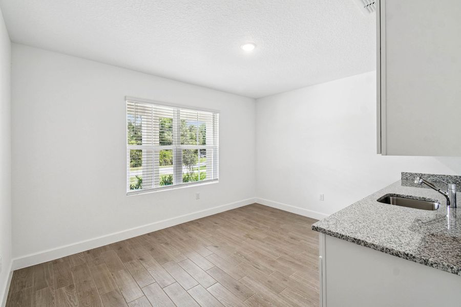 Extra Suite Living Room