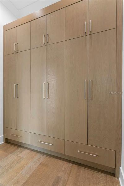 Close-up of interior finishes inside a home in , Tampa (Image 22).