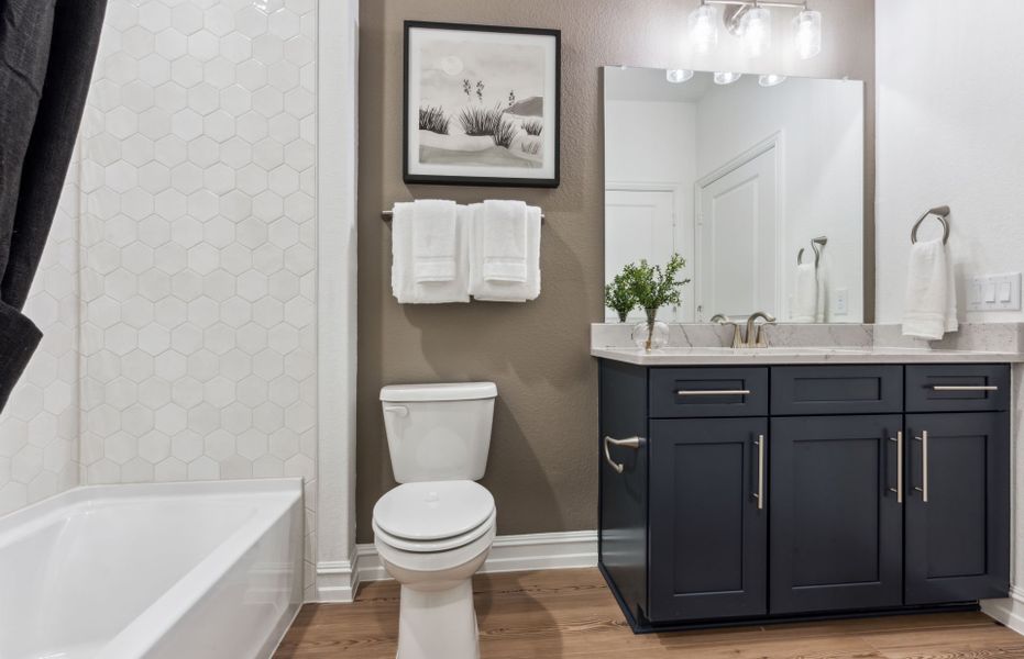 Representative furnished interior of a home built from the Prestige by Del Webb in Del Webb Austin at Lost Pines, Bastrop (Image 25). Representative furnished interior of a home built from the Prestige by Del Webb in Del Webb Austin at Lost Pines, Bastrop (Image 25).